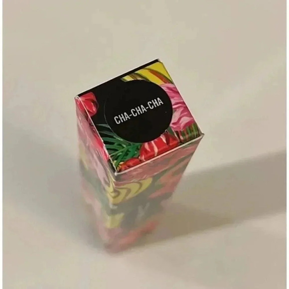 MAC Cosmetics Floral Lip Gloss - Vibrant Pink - Picture 6 of 8